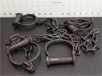 Cast iron transfer handcuffs 1 set hands/feet