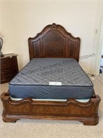 Queen size bed, the winner of this bed should