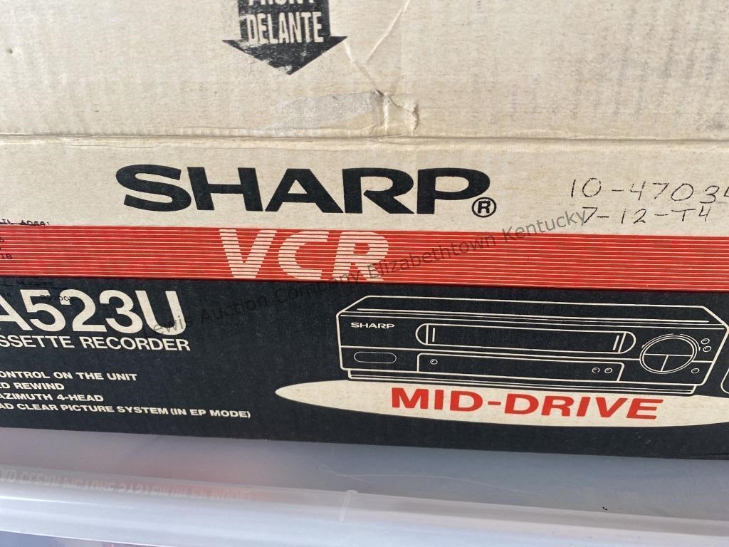VHS player, not tested