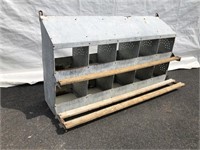 Vtg. Galvanized 10-hen Chicken Nesting Box