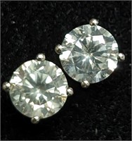 $2000 14K Natural Diamond (0.68Ct) Earrings