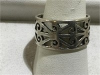Silver Colored Ring Size 6?