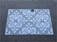 New Laura Ashley 36×60" All Loop Accent Rug