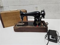 Delco G.M. Corp. Sewing Machine