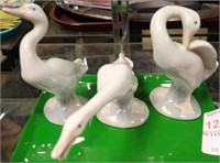 3 LLADRO GEESE 5"