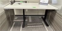 ELECTRIC SIT/STAND TABLE DESK 58" X 30