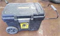 Dewalt 15 Gallon Rolling Tool Box