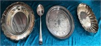 11 - VINTAGE SERVING DISHES & SPOON (E29)