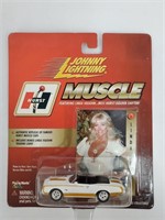 Johnny Lightning MUSCLE  Featuring Linda Vaughn #1