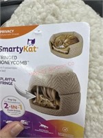 Smarty cat fringed honey comb convertible cat bed