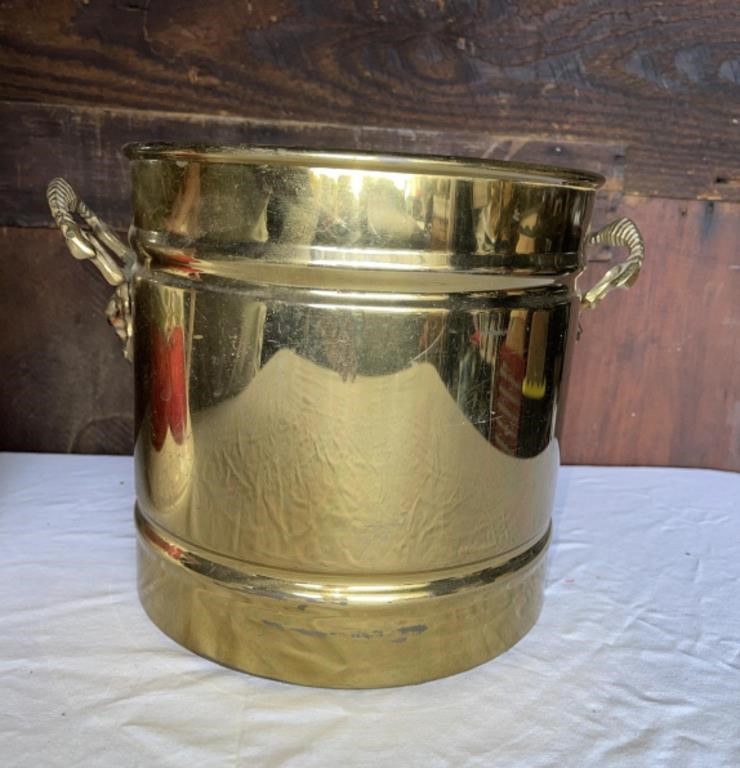 Large Brass Bucket / Flower Pot / Lion Heads