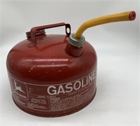 John Deere TY9623 gasoline can