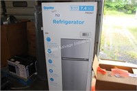 danby refrigerator 7.4cuft