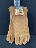 New, Chicago Electric Welding Gloves