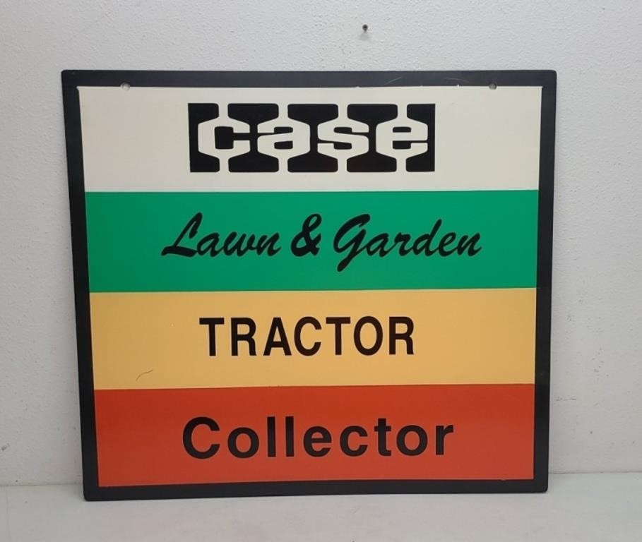 DS Metal, Case  Lawn & Garden Tractor Collector Si