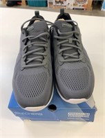 New Skechers D'Lux Ultra Size 13 Runners