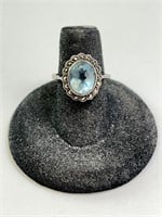 Vintage Sterling Blue Topaz/Marcasite Ring 4 Grams