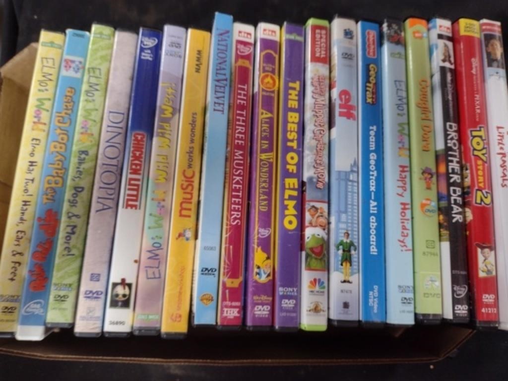 Mixed Kid's Movies DVD's Lot