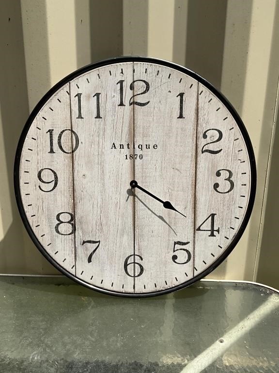 LARGE WOODEN CLOCK