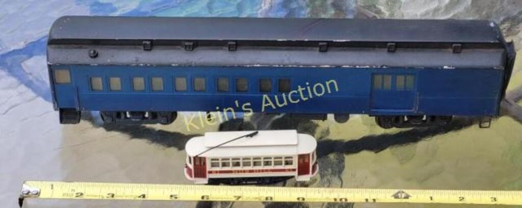 large antique o scale or larger Pullman passenger