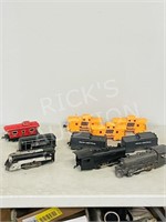 10 pcs vintage windup toy trains - 3 engines