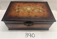 Vintage Oriental Style Jewelry Box