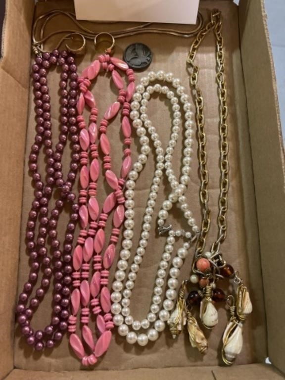 Vintage costume jewelry lot