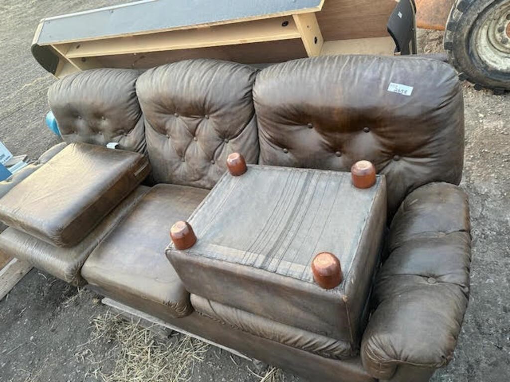 3 Person Couch with Ottoman (Plush)