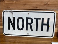 NORTH STREET SIGN