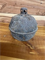 VINTAGE CAST IRON BALL SHAPED OIL LAMP