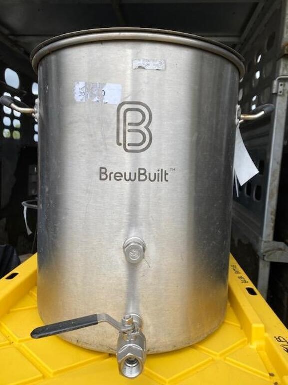 Pallet-Brewbuilt Beer making System-items below