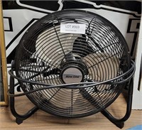 AIRE ONE METAL TABLE FAN
