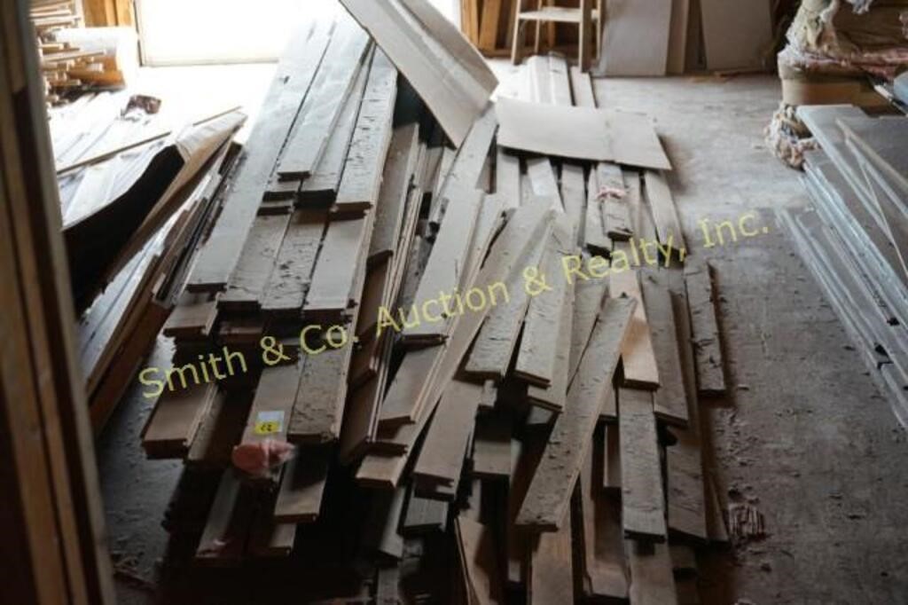 WOOD FLOORING STRIPS IN VARIOUS SIZES & CONDITION