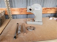 Central Machinery Arbor Press