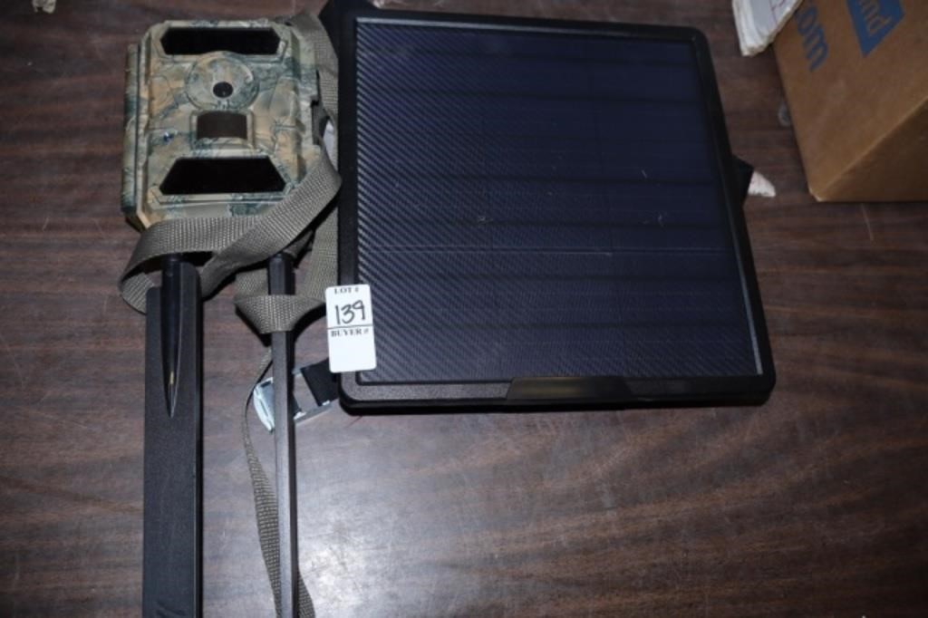 GAME CAMERA  AND SOLAR PANEL