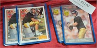APPROX 4 BRETTE FARVE TRADING CARDS