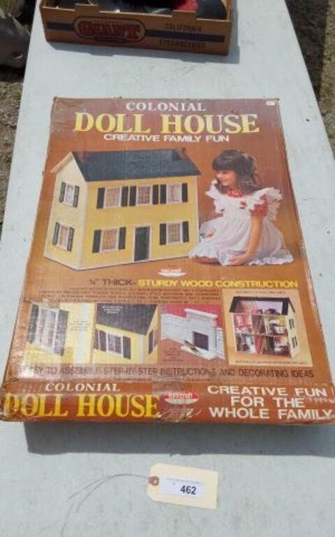 COLONIAL DOLL HOUSE- VINTAGE