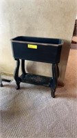 WOOD PLANTER BOX AND STEP STOOL WITH HANDLE