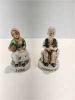 Vintage statues of Ceramic Old Couple