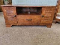 TV Stand 19" X 41 1/2" X 22"