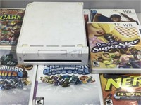 Wii Gaming Console, No Cords and Assorted Games