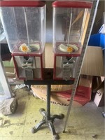Double vintage candy machine- no keys