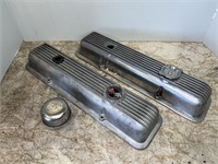 SMALL BLOCK CHEVY VALVE COVERS WITH DRIPPERS