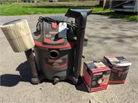 SHOP VAC WITH ADDITIONAL FILTERS