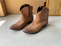Vintage women's western boots size 10