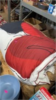 Large comforter, red, black, and white