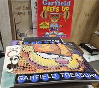 Group of softcover Zits, Garfield & more