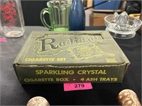 Radiant Cigarette Set With Box
