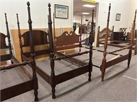 Vintage Flame Mahogany Twin Bed
