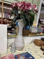 LARGE ART GLASS VASE WITH FLOWERS